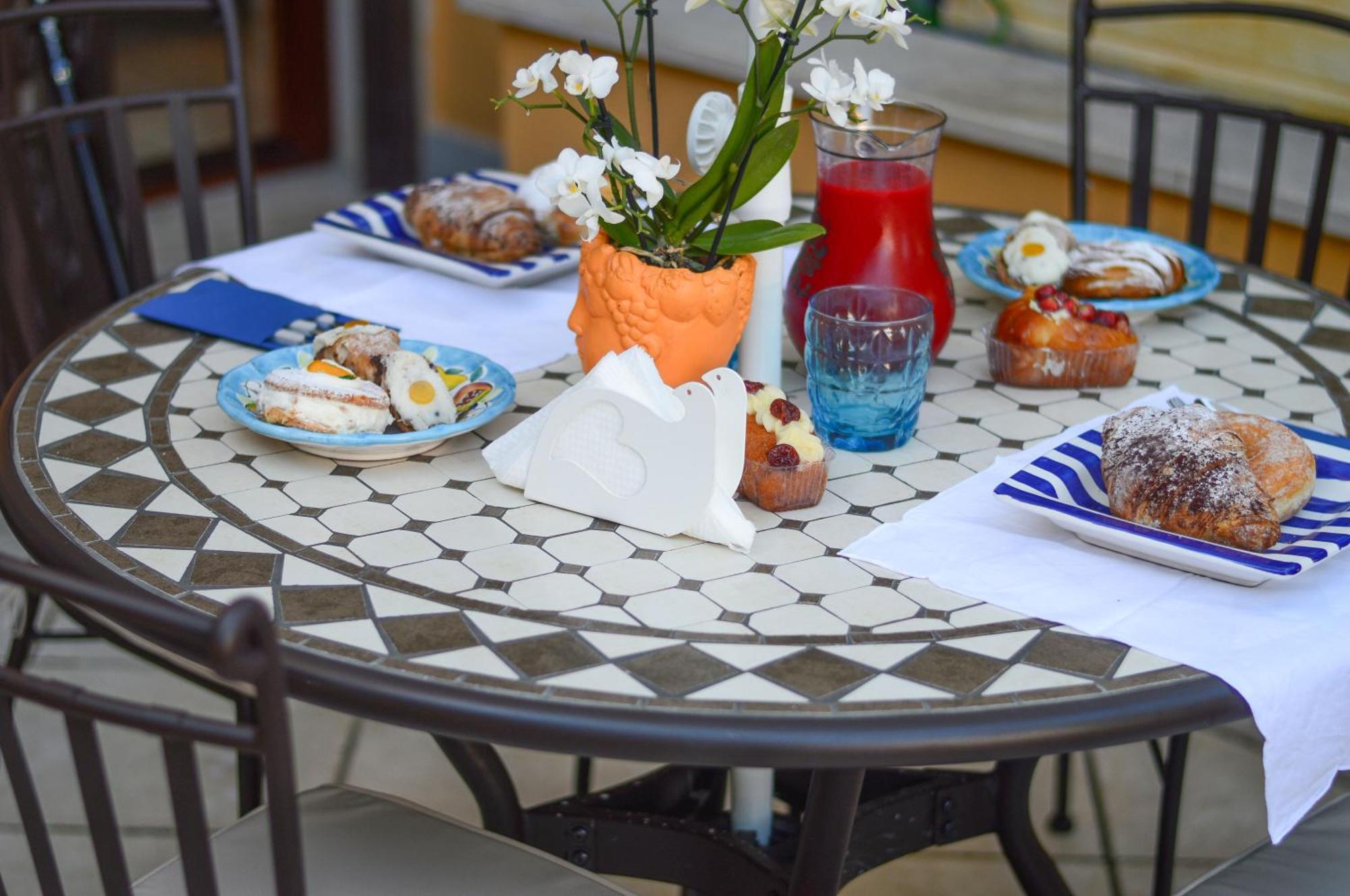 Relais Sorrento Terrace And Relax Bed & Breakfast ภายนอก รูปภาพ